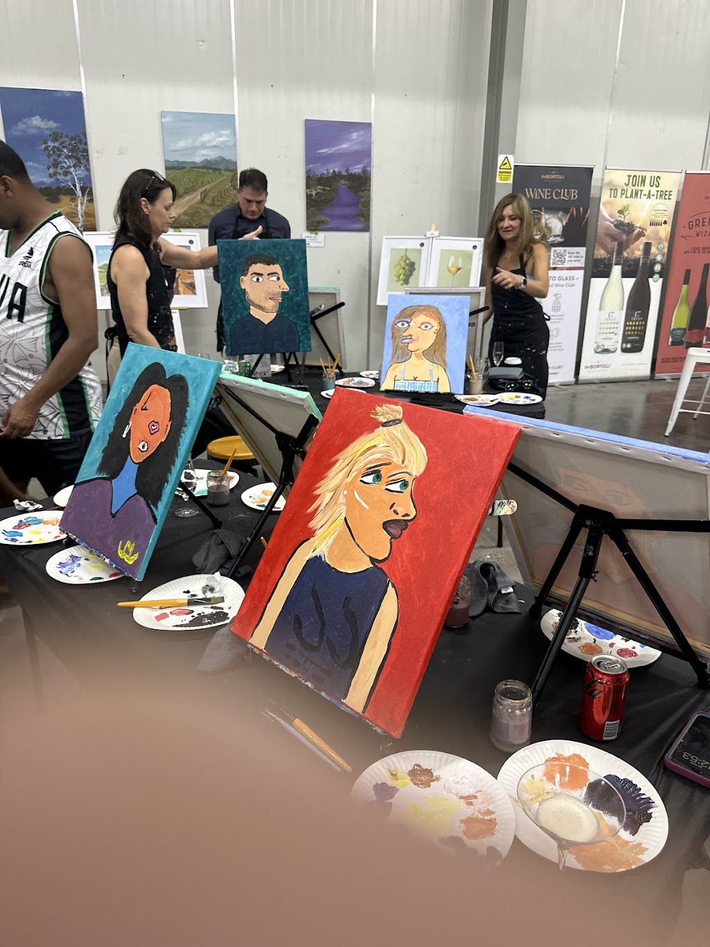 Paint with Llynda N | 48 Bennett St, Millfield NSW 2325, Australia | Phone: 0425 279 939