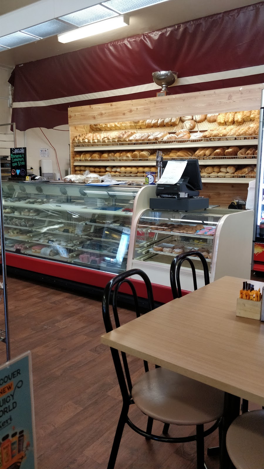 Waacks Bakery | 56 Main St, Stawell VIC 3380, Australia | Phone: (03) 5358 1238