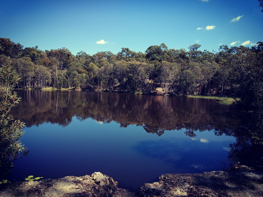 Hemmant Quarry Reserve | park | Fleming Rd, Hemmant QLD 4174, Australia