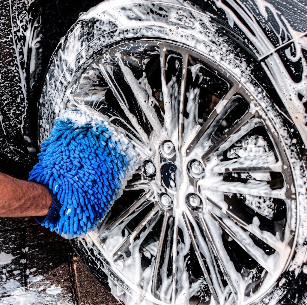 Trippy’s mobile truck and car wash | 4 Warimi Cl, Rooty Hill NSW 2766, Australia | Phone: 0401 071 084