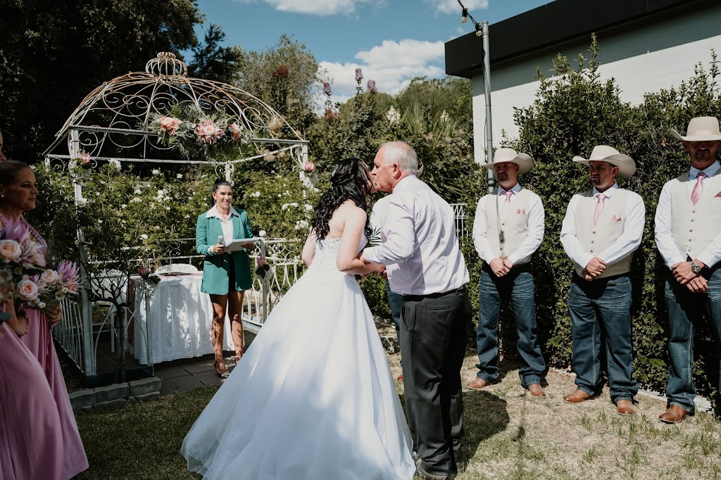 Karissa Forder Celebrant | 131 St Andrews St, Aberdeen NSW 2336, Australia | Phone: 0439 718 226