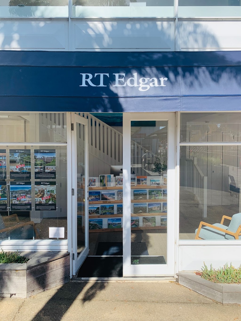 RT Edgar Sorrento | real estate agency | Shop A/85-89 Ocean Beach Rd, Sorrento VIC 3943, Australia | 0359246200 OR +61 3 5924 6200