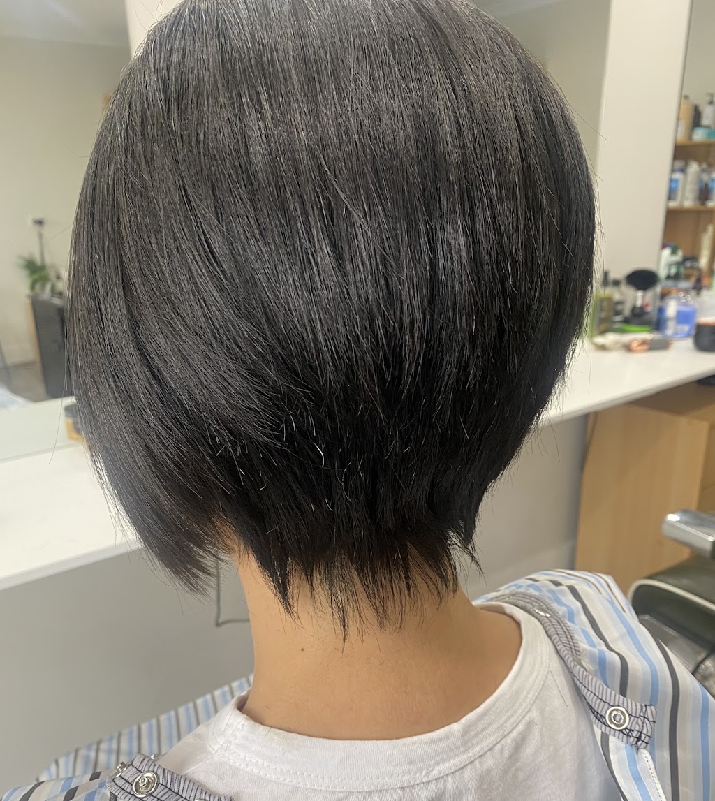 Mirrors Unisex Hair and Beauty Salon | 7 Saphire Way, Mernda VIC 3754, Australia | Phone: (03) 8103 2721