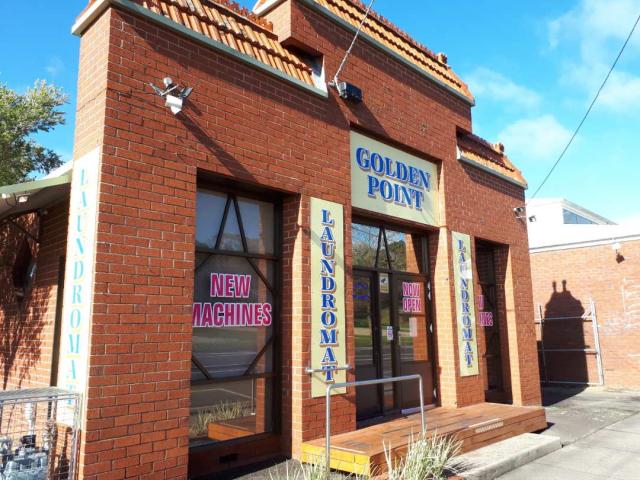 Golden Point Laundromat | laundry | 513 Main Rd, Golden Point VIC 3350, Australia | 0439683873 OR +61 439 683 873