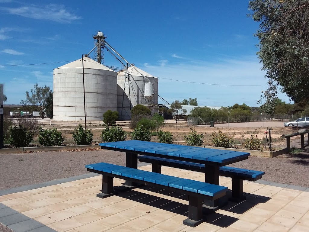 Kimba Silo Art | Kimba SA 5641, Australia | Phone: (08) 8627 2333