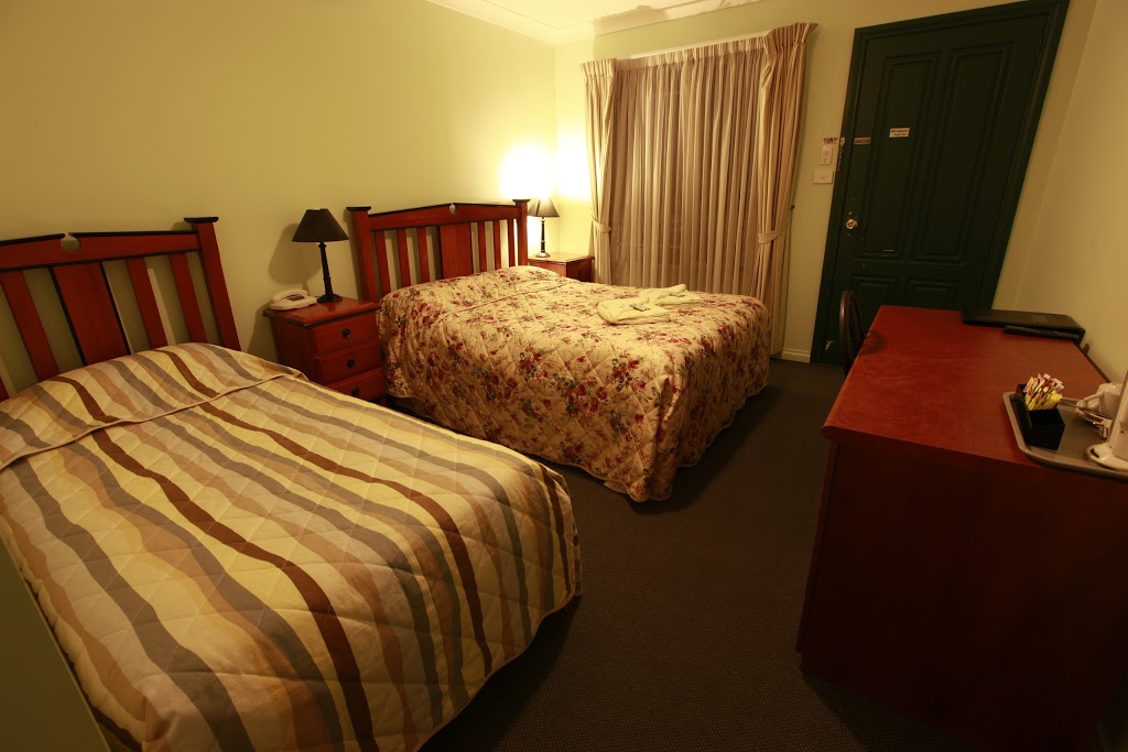 Miranda Lodge | lodging | 534 Northbourne Ave, Downer ACT 2602, Australia | 0262498038 OR +61 2 6249 8038