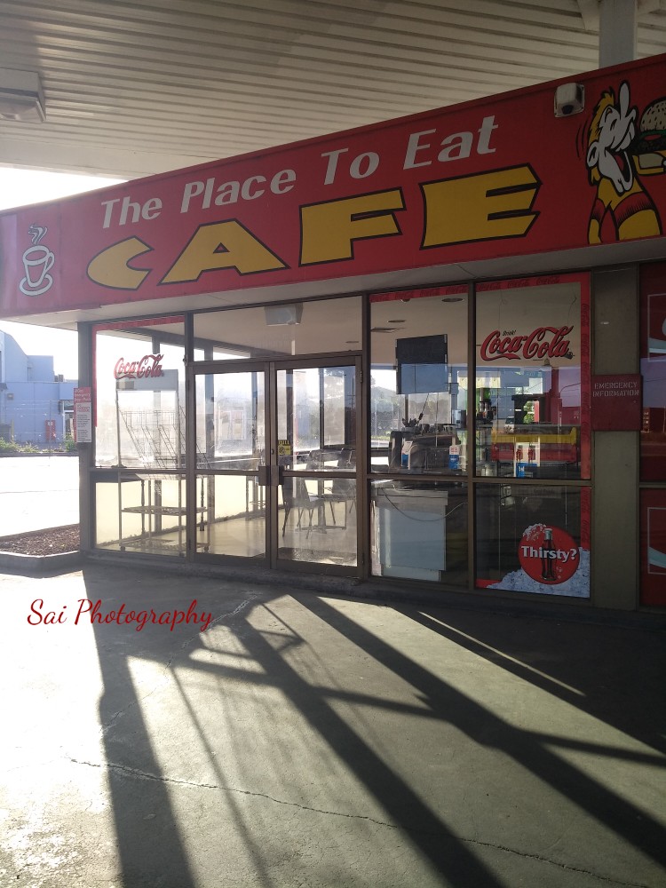 The place to eat | cafe | Corner Pinnacle Road and, Grieve Parade, Altona North VIC 3025, Australia | 0393696768 OR +61 3 9369 6768