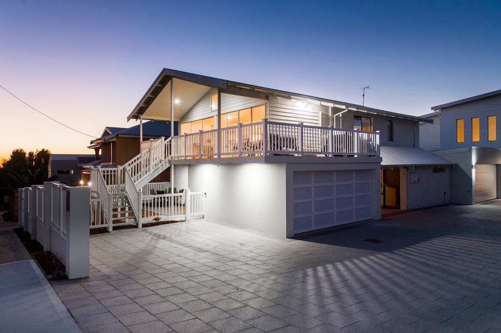 North Beach bed and breakfast WA | lodging | 13A Sholl Ave, North Beach WA 6020, Australia | 0438553424 OR +61 438 553 424