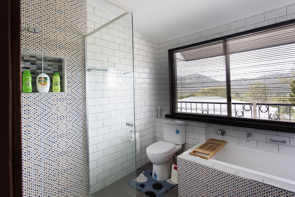 Hill House Esk | 8 Hill St, Esk QLD 4312, Australia | Phone: 0433 981 857
