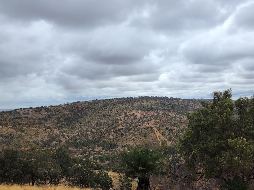 Bells Lookout | tourist attraction | Campersic Rd, Brigadoon WA 6069, Australia | 0892679267 OR +61 8 9267 9267