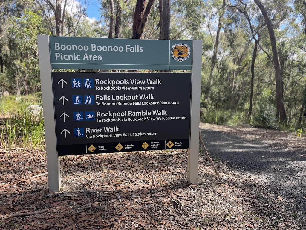 Rockpools View walk | Boonoo Boonoo Falls Walk, Boorook NSW 2372, Australia | Phone: (02) 6739 0700