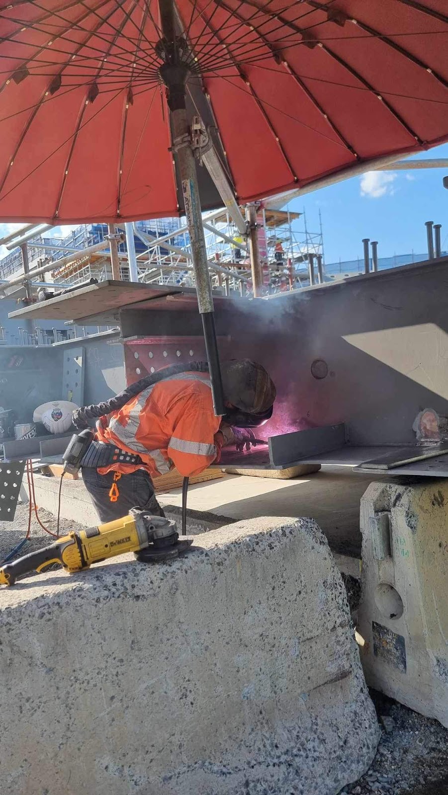 Sveiger Group Onsite / Mobile Welding | Markwell Cct, Jimboomba QLD 4280, Australia | Phone: 0420 609 404