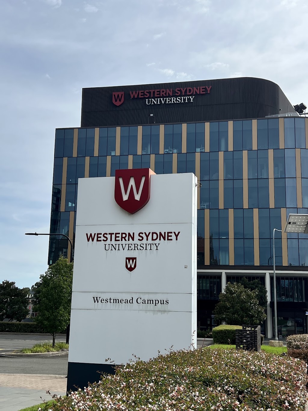 Wash Lab Westmead Laundromat | 16/74 Hawkesbury Rd, Westmead NSW 2145, Australia | Phone: (02) 8527 8700