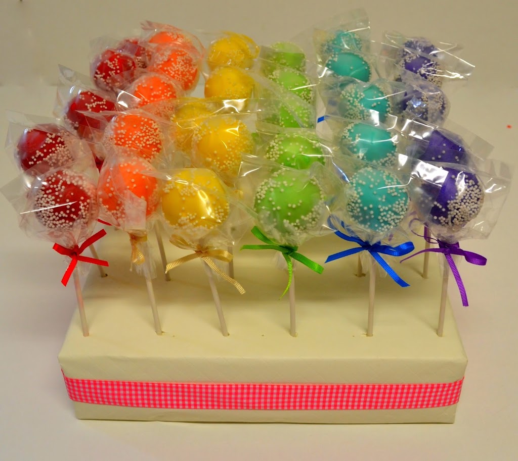 Rainbow Sweets | bakery | 75 Madeline St, Fairfield West NSW 2165, Australia | 0406565566 OR +61 406 565 566