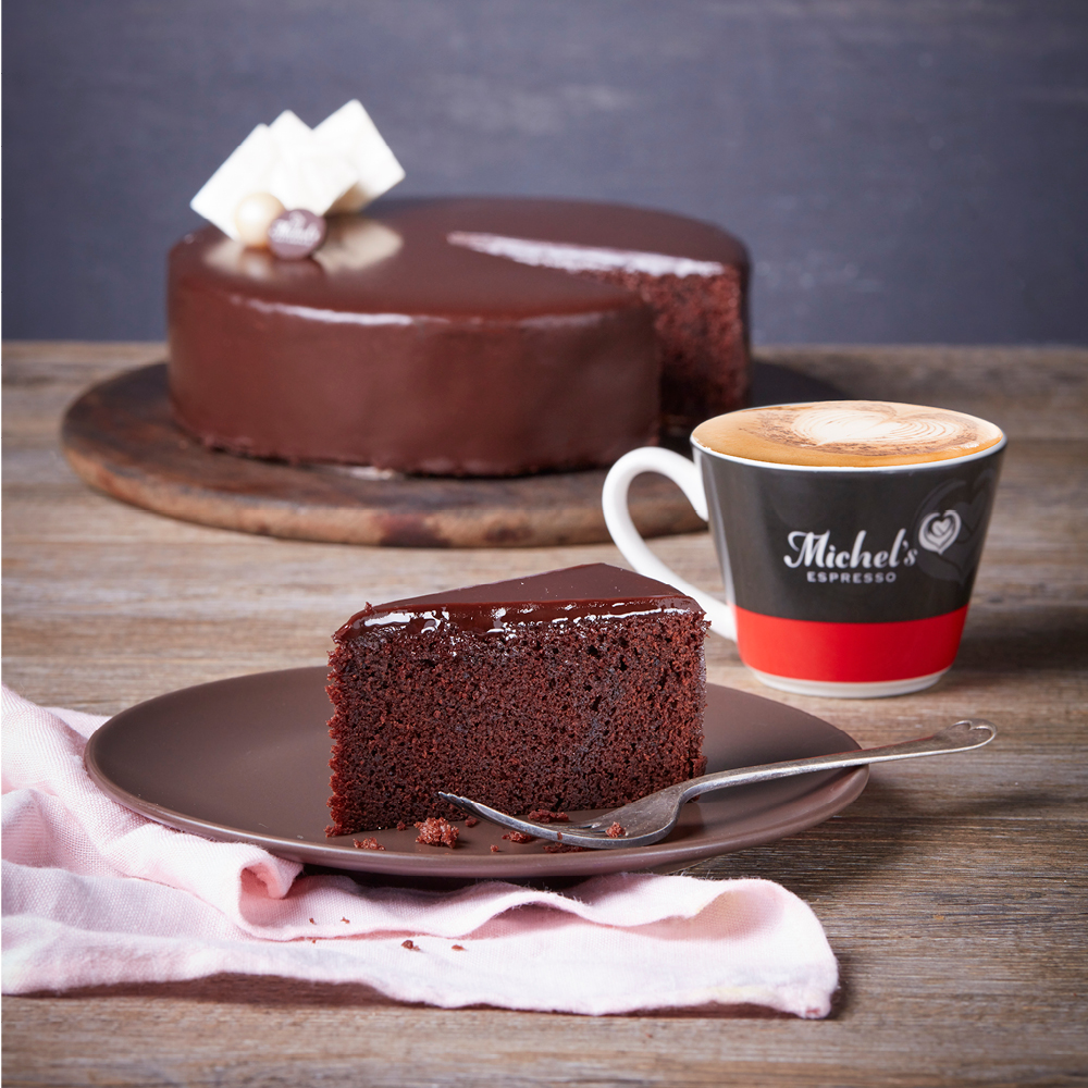 Michels Patisserie | cafe | T14 White Cross Rd, Winmalee NSW 2777, Australia | 0247545128 OR +61 2 4754 5128