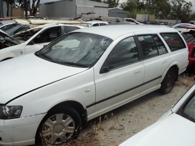 Northam Motor Wreckers | 6 Dempster St, Northam WA 6401, Australia | Phone: (08) 9622 5237