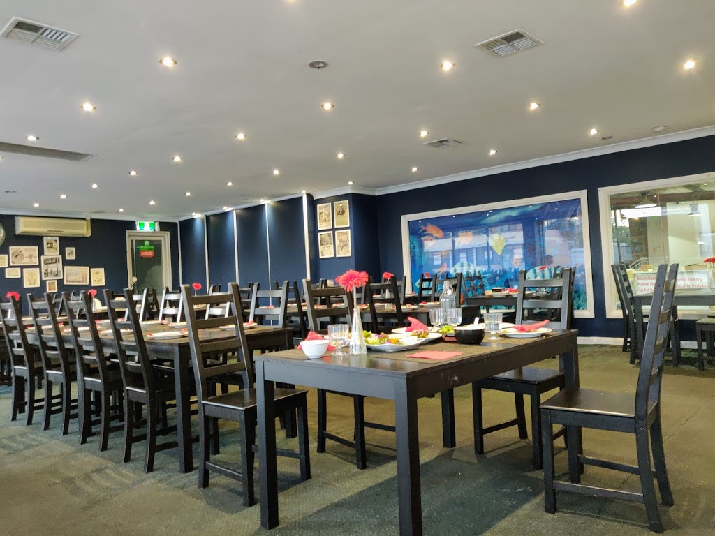 Chang Thong Thai Lao | restaurant | 21 First Ave, Blacktown NSW 2148, Australia | 0286052804 OR +61 2 8605 2804