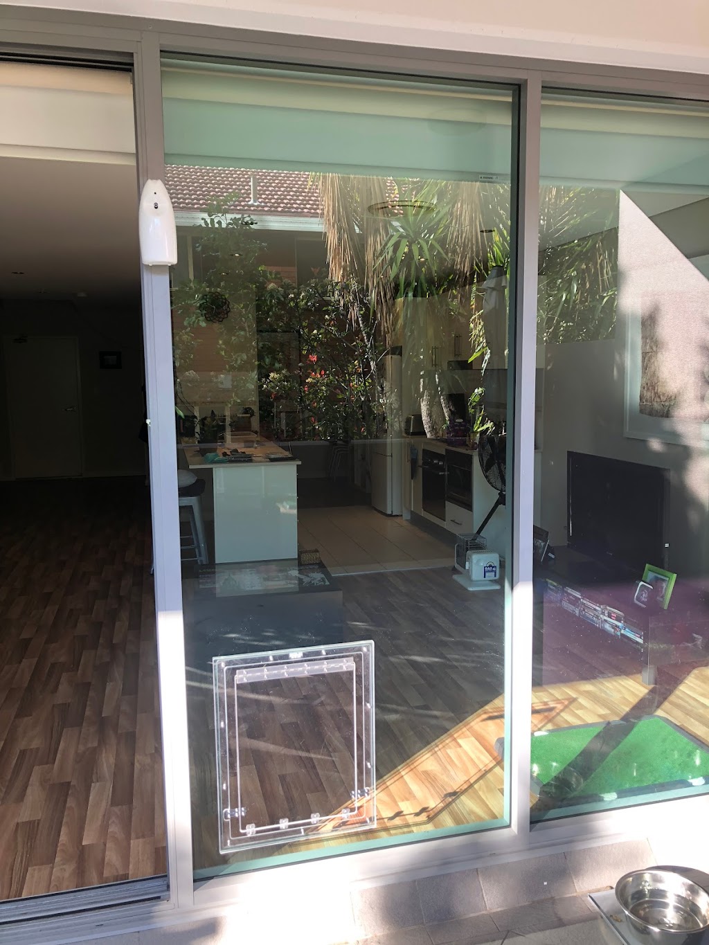 Shamrock Glass Pty Ltd | 84 Walker St, Helensburgh NSW 2508, Australia | Phone: 0411 419 467