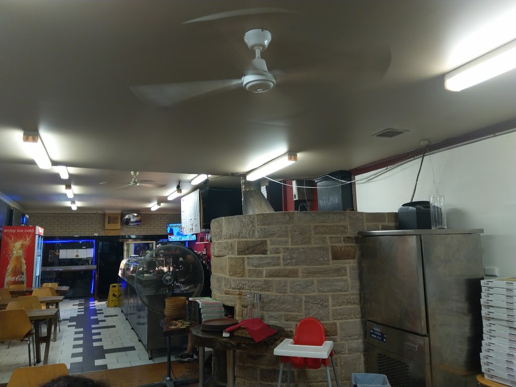 The Cave Woodfired Pizza Bar | 122 Oberon St, Oberon NSW 2787, Australia | Phone: (02) 6336 2283