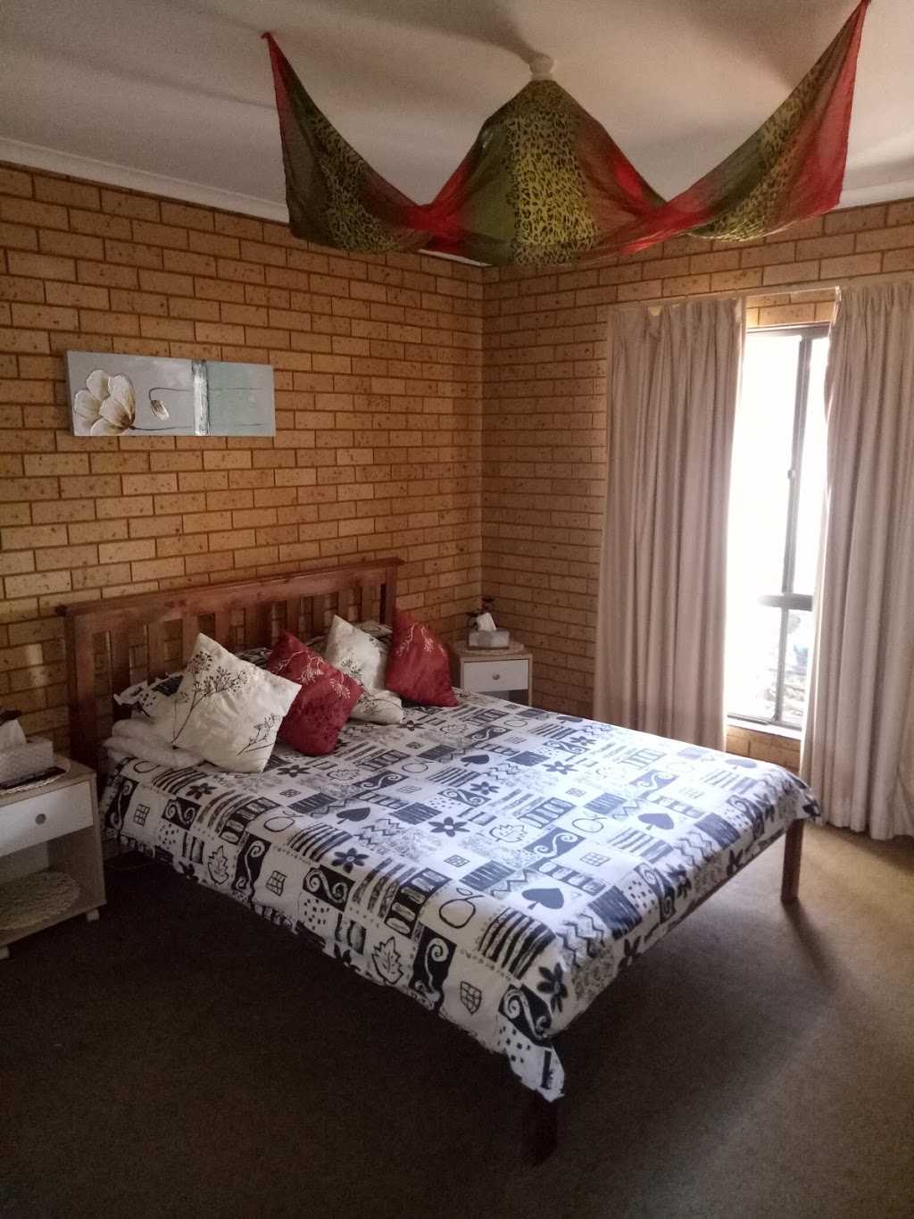 Brev | lodging | Couch Rd, Griffith NSW 2680, Australia