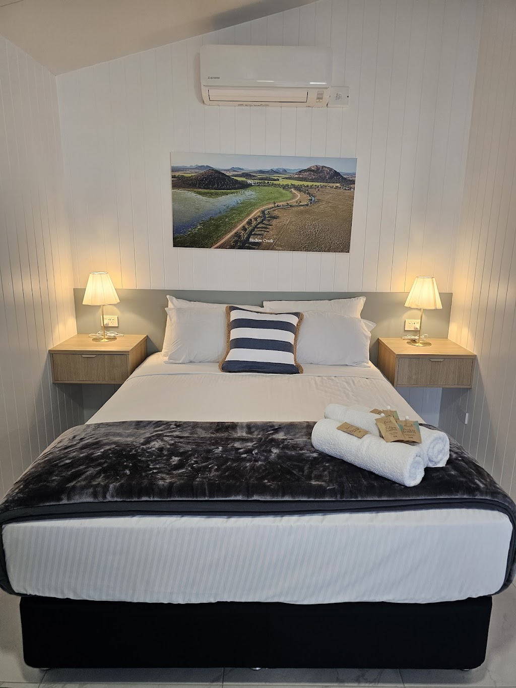 Villa La Sini | 68-70 Queen St, Yeppoon QLD 4703, Australia | Phone: (07) 4938 3099