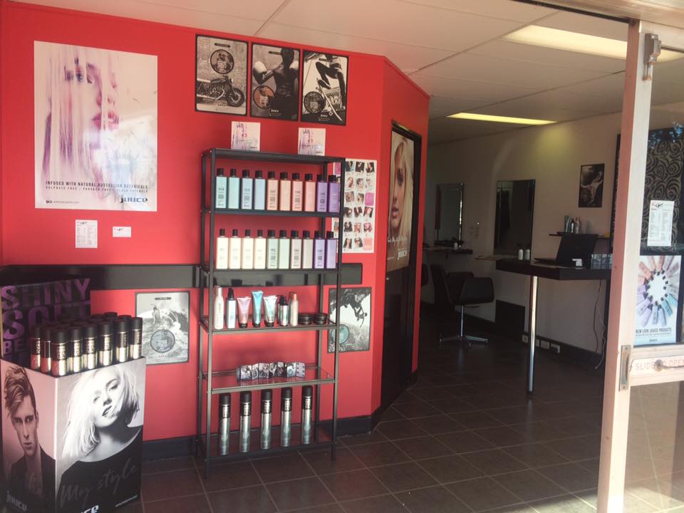 Kuki Hairdressing | 8/28 Mitchell St, Riverview QLD 4303, Australia | Phone: (07) 3816 2252