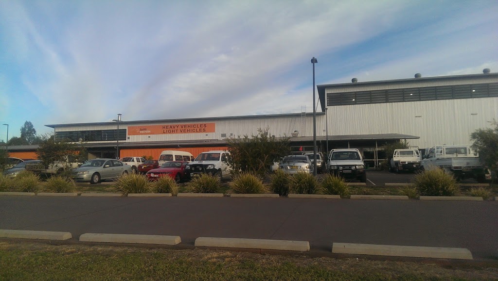 TAFE Western - Dubbo, Narromine Road | university | Mitchell Hwy, Dubbo NSW 2830, Australia | 131601 OR +61 131601