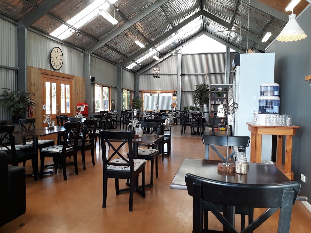 Two Wrens Cafe | 355 Torquay Road, Grovedale VIC 3216, Australia | Phone: (03) 5241 5945