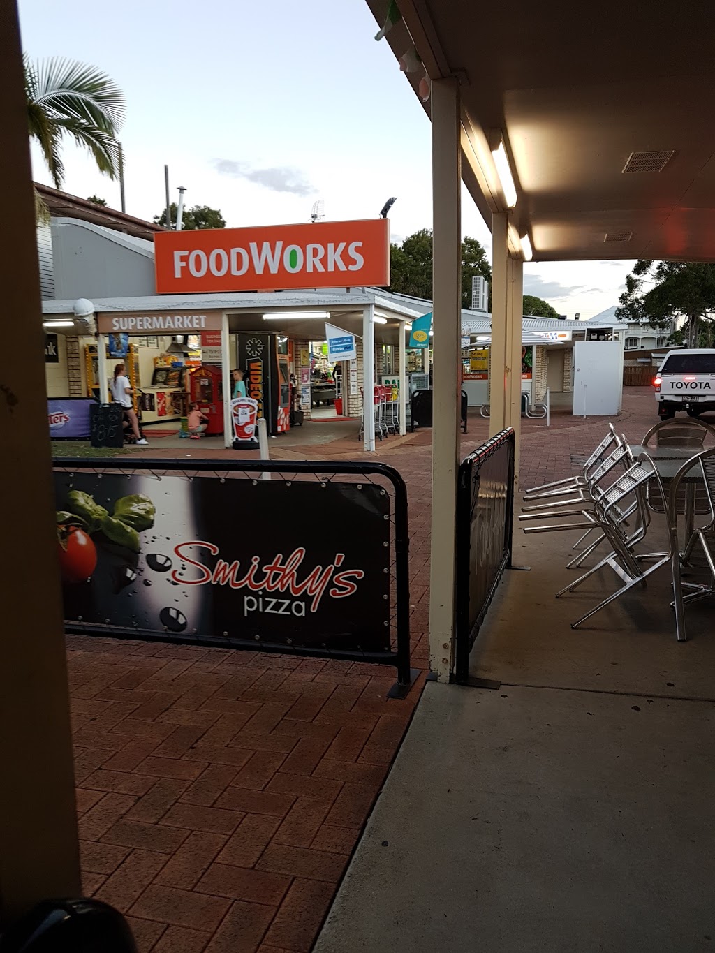 FoodWorks | supermarket | 355 Charlton Esplanade, Scarness QLD 4655, Australia | 0741246288 OR +61 7 4124 6288