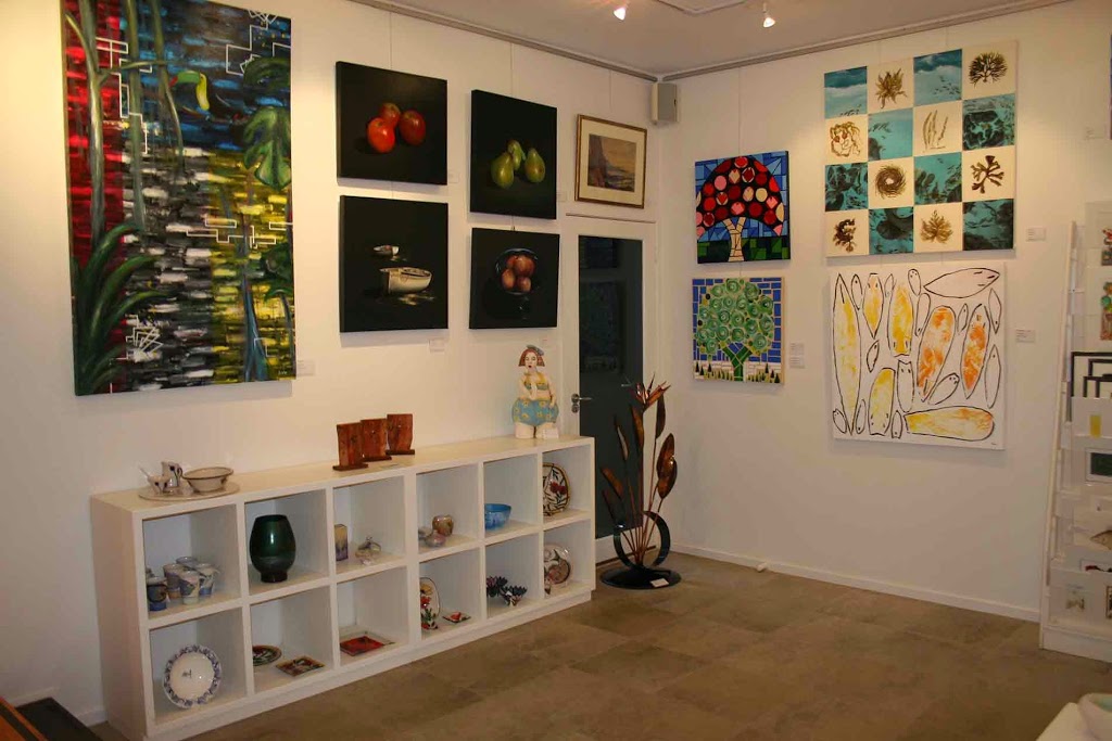 Eagles Nest Fine Art Gallery | 48 Great Ocean Rd, Aireys Inlet VIC 3231, Australia | Phone: (03) 5289 7366