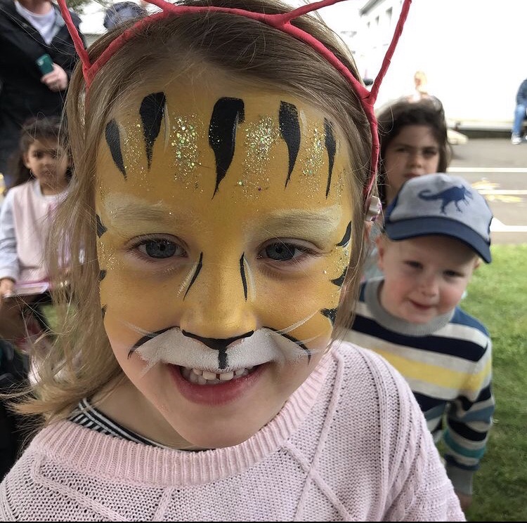 Daisy and Me Face Painting and Body Art | 16 Thackeray St, Elwood VIC 3184, Australia | Phone: 0497 779 443