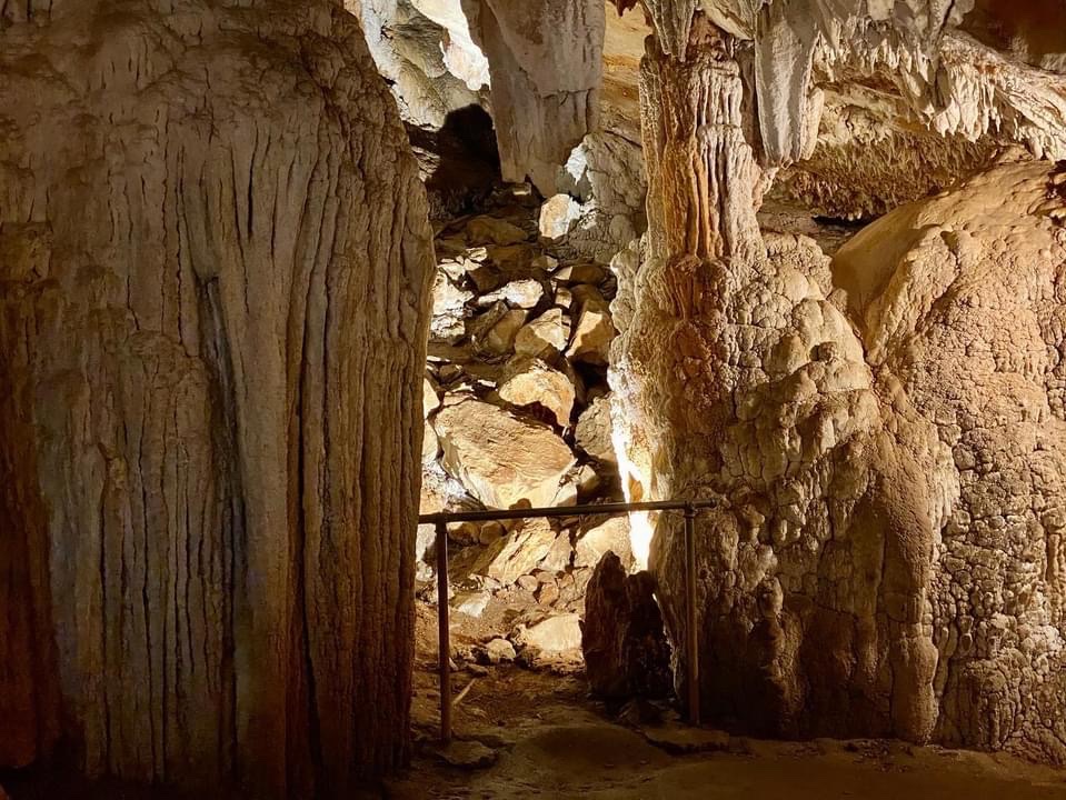 Careys Cave | Caves Rd, Wee Jasper NSW 2582, Australia | Phone: (02) 6227 9622