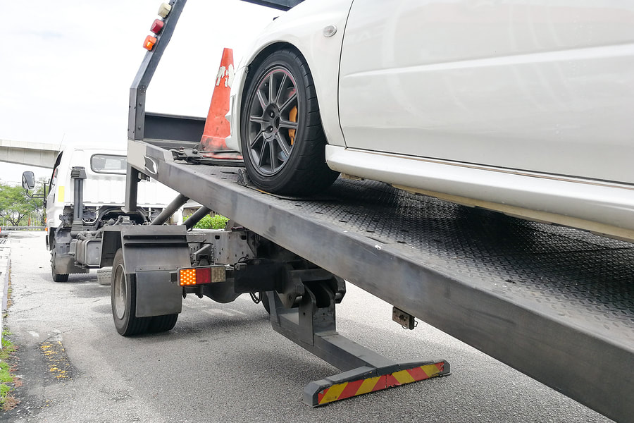 Tilt Truck Towing Brisbane | 2 Albert St, Margate QLD 4019, Australia | Phone: (07) 2103 2265