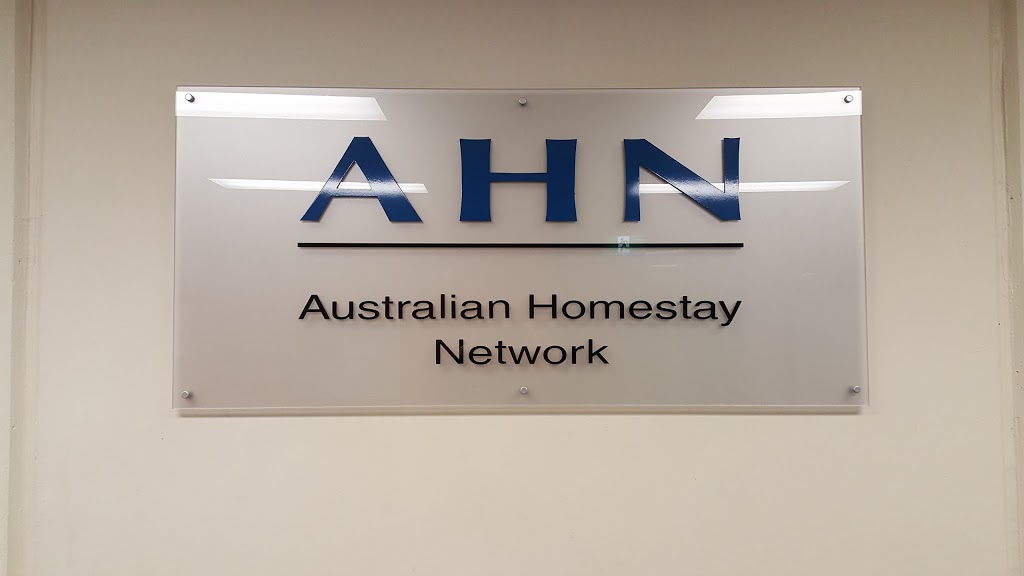 Australian Homestay Network (AHN VIC) | 19 McNamara St, Macleod VIC 3085, Australia | Phone: 1300 024 628