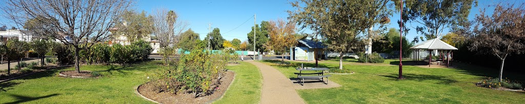 Commercial Gardens | park | 106 Caswell St, Peak Hill NSW 2869, Australia