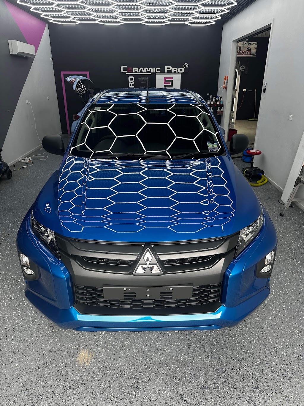VIP Car Care Paint Protection & Gas Struts Newcastle | 3a/16 Mitchell Rd, Cardiff NSW 2285, Australia | Phone: 0401 919 273