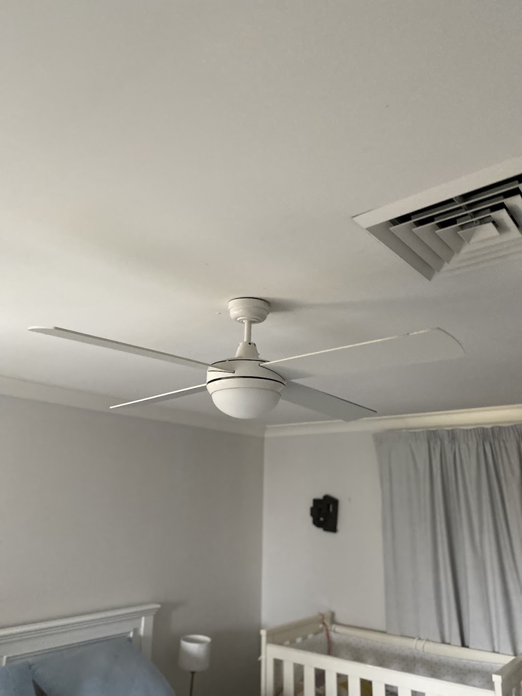 Lux Electrical & Security | 4 Pauline Pl, Baulkham Hills NSW 2153, Australia | Phone: 0421 229 643