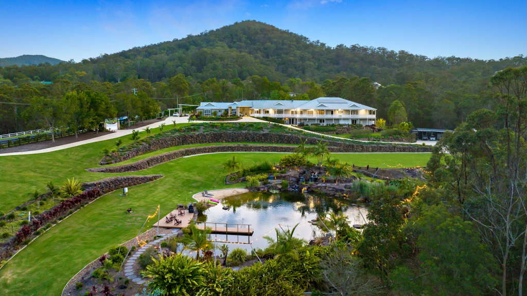 Garlinge Hinterland Estate | 22 Garlinge Ct, Bonogin QLD 4213, Australia | Phone: 0423 066 222