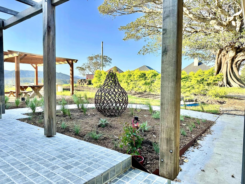 Figtree Cottage of Milton | 98 Little Frst Rd, Little Forest NSW 2538, Australia | Phone: 0414 313 157
