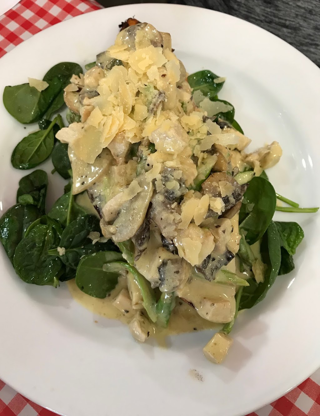 El Amoré Cafe Restaurant | 135 Croudace Rd, Elermore Vale NSW 2287, Australia | Phone: (02) 4951 1412