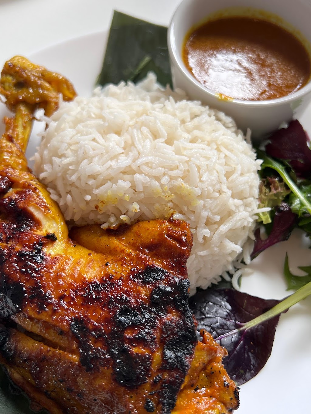 Jalan Jalan Eats | 11 St Cedars Grove, Lake Gardens VIC 3355, Australia | Phone: 0491 637 216