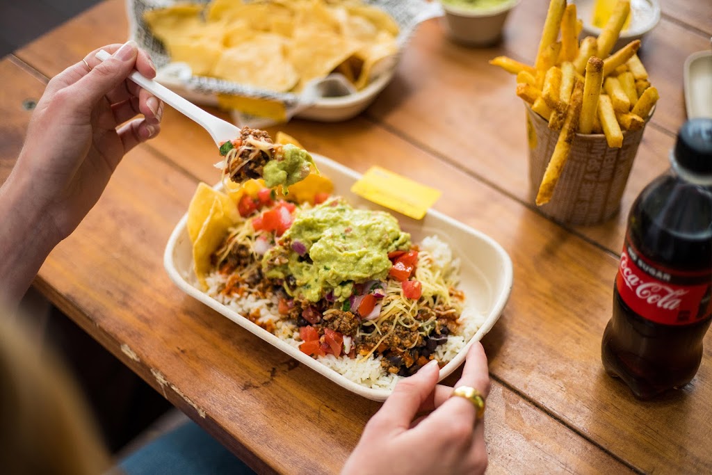Guzman y Gomez - Wodonga | 4391 Anzac Parade, Wodonga VIC 3690, Australia | Phone: (03) 7049 9960
