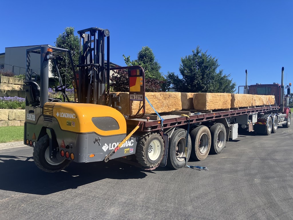 V&C Earthmoving Pty Ltd | 289 Grose Vale Rd, Grose Vale NSW 2753, Australia | Phone: 0409 369 108