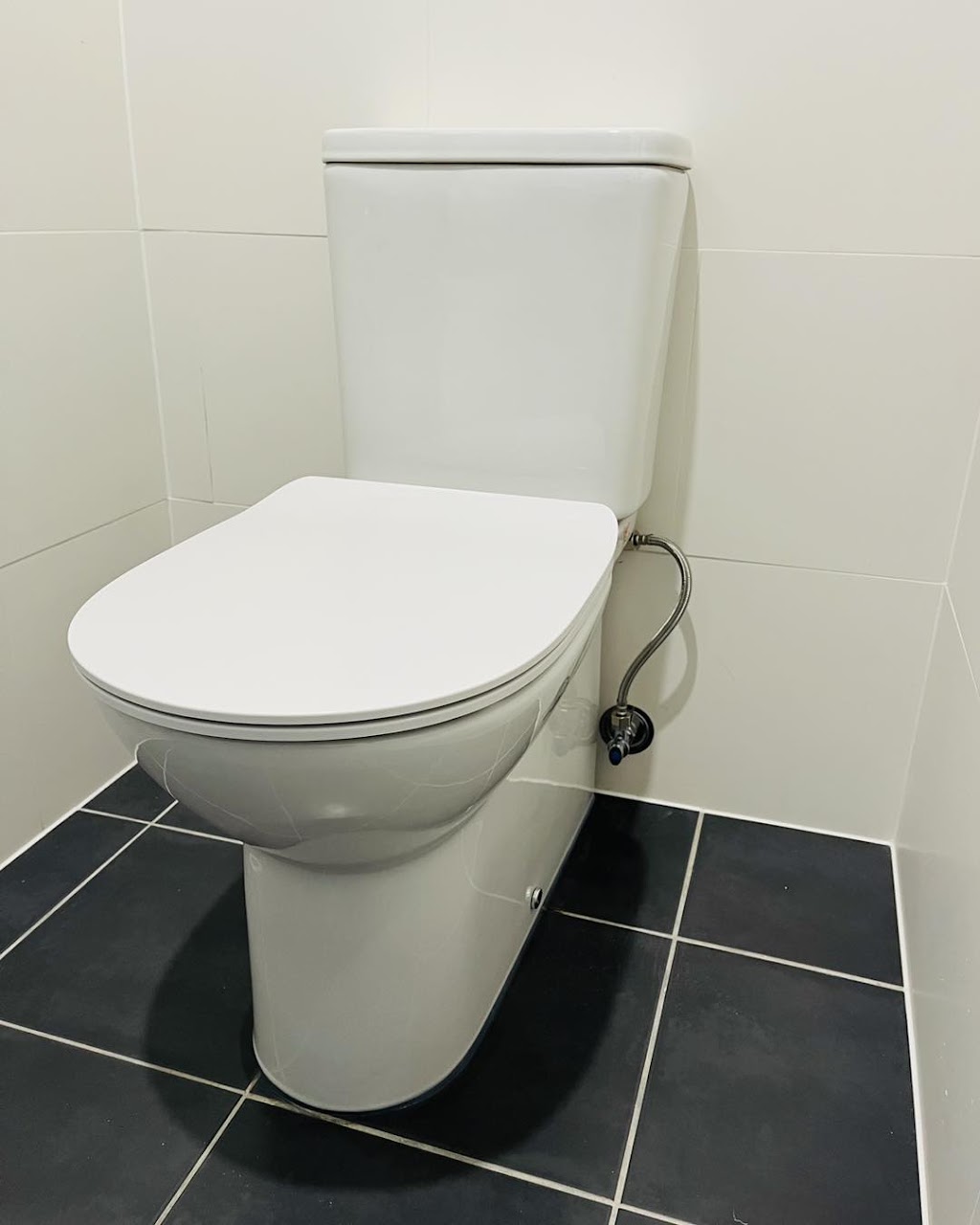 High Tide Plumbing & Gas Gold Coast | 27 Niche Glade Cct, Maudsland QLD 4210, Australia | Phone: 0452 550 849