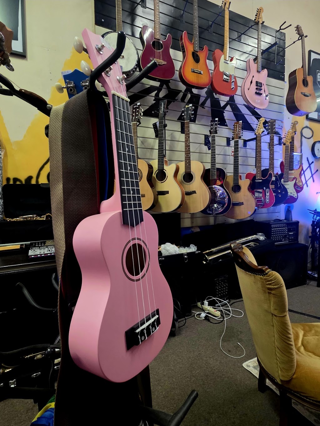 OSheas Music Centre, Dalby | 25 Hospital Rd, Dalby QLD 4405, Australia | Phone: 0411 735 781
