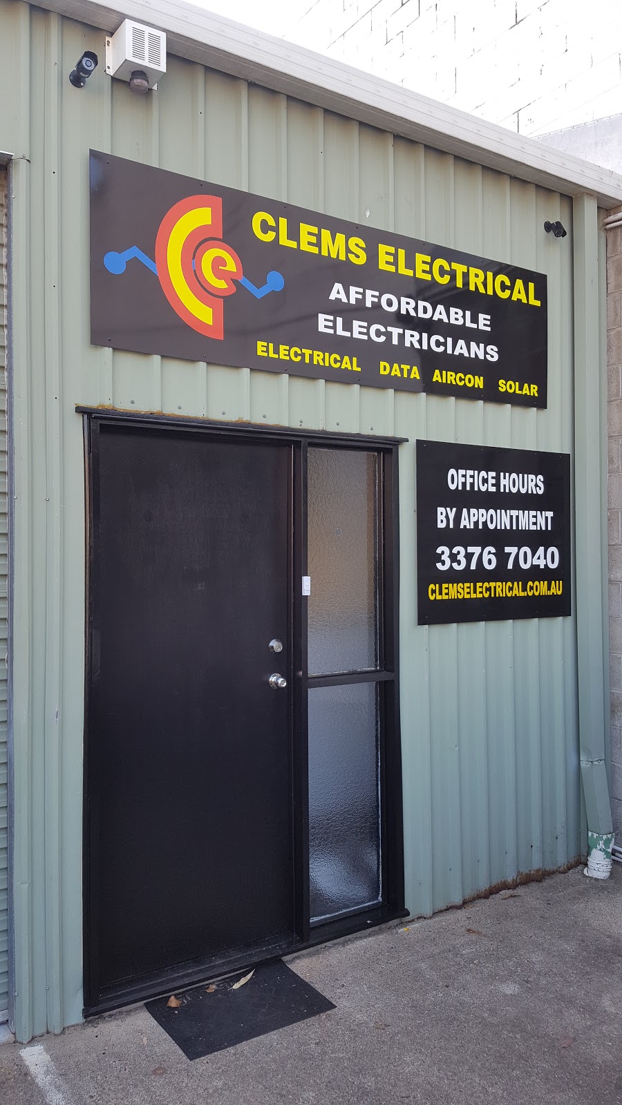 Clems Electrical - Affordable Electricians | electrician | 88 Riversleigh Rd, Bellbowrie QLD 4070, Australia | 0488781378 OR +61 488 781 378