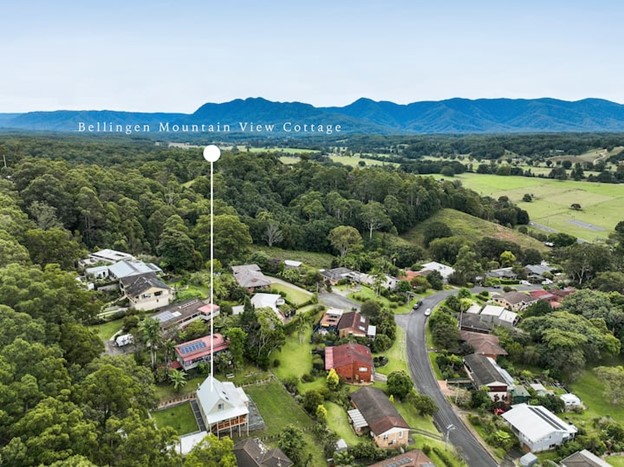 Bellingen Mountain View Cottage | 53 William St, Bellingen NSW 2454, Australia | Phone: 0405 036 784