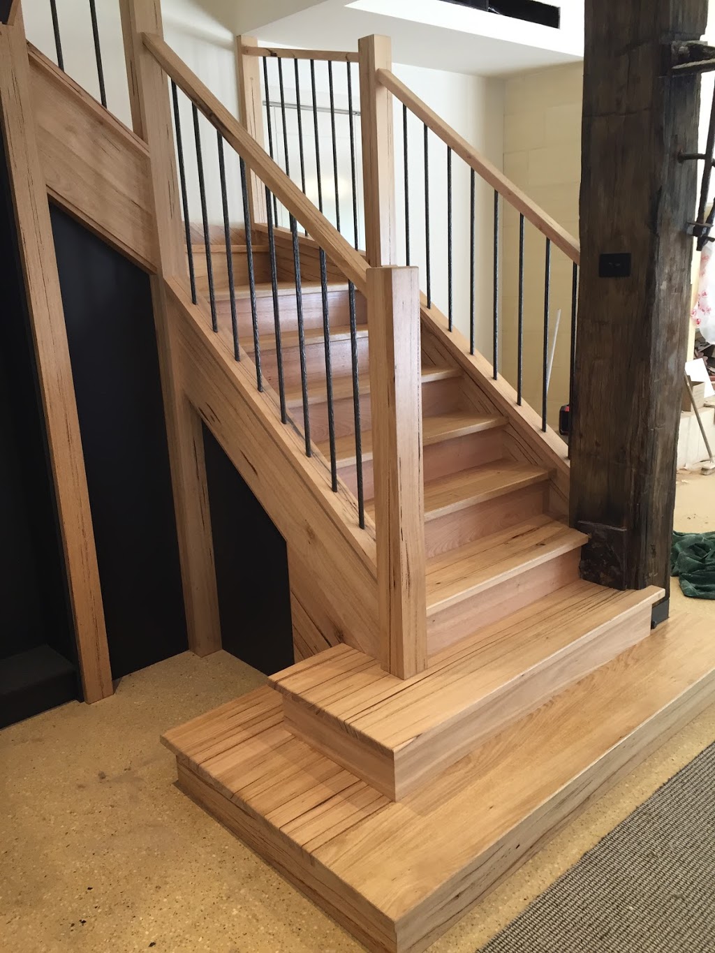 L & C Gallimore Painting & Decorating | 94 Rosebud Ave, Rosebud VIC 3939, Australia | Phone: 0409 464 115