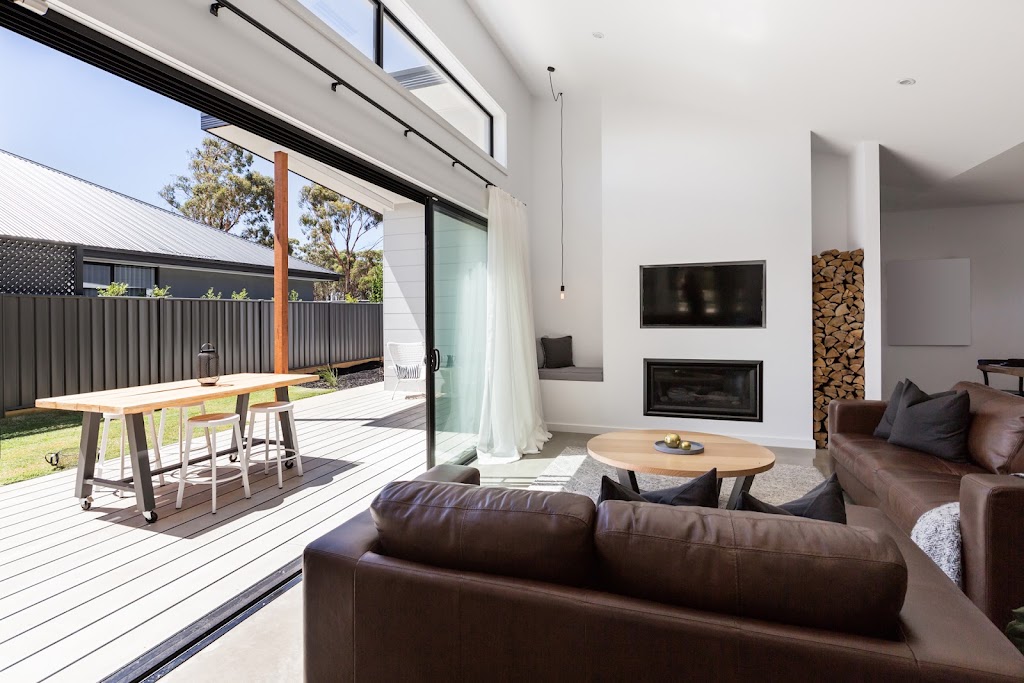 Rylock Windows Geelong | 20 Cylinders Dr, Torquay VIC 3228, Australia | Phone: (03) 5278 8711