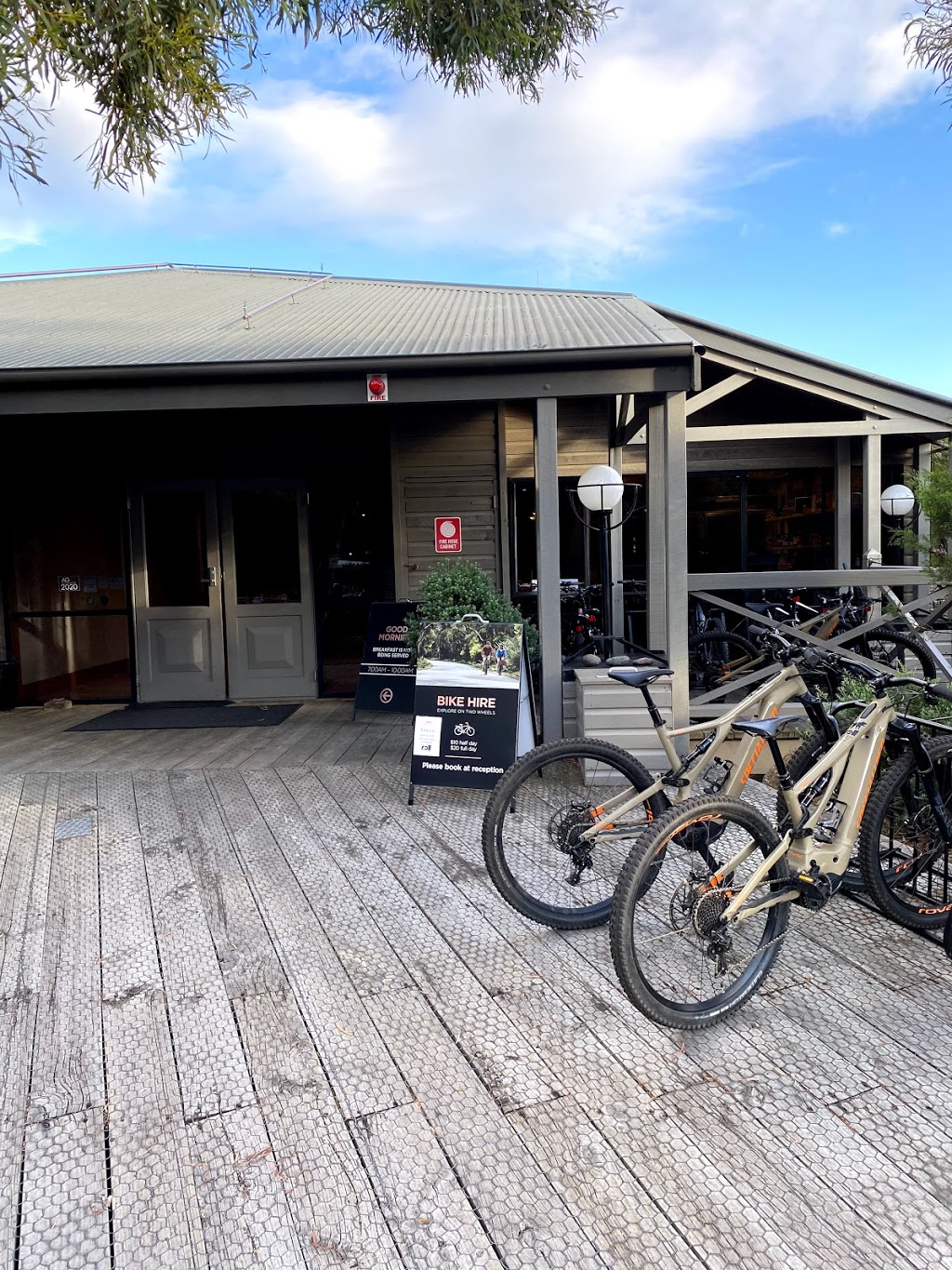 Freycinet Lodge | lodging | Freycinet National Park, Coles Bay Rd, Coles Bay TAS 7215, Australia | 0362567222 OR +61 3 6256 7222